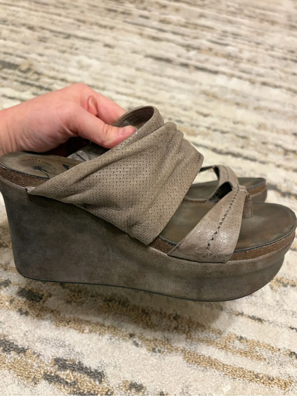 OTBT | Wedge Sandals in Taupe - size 7.5